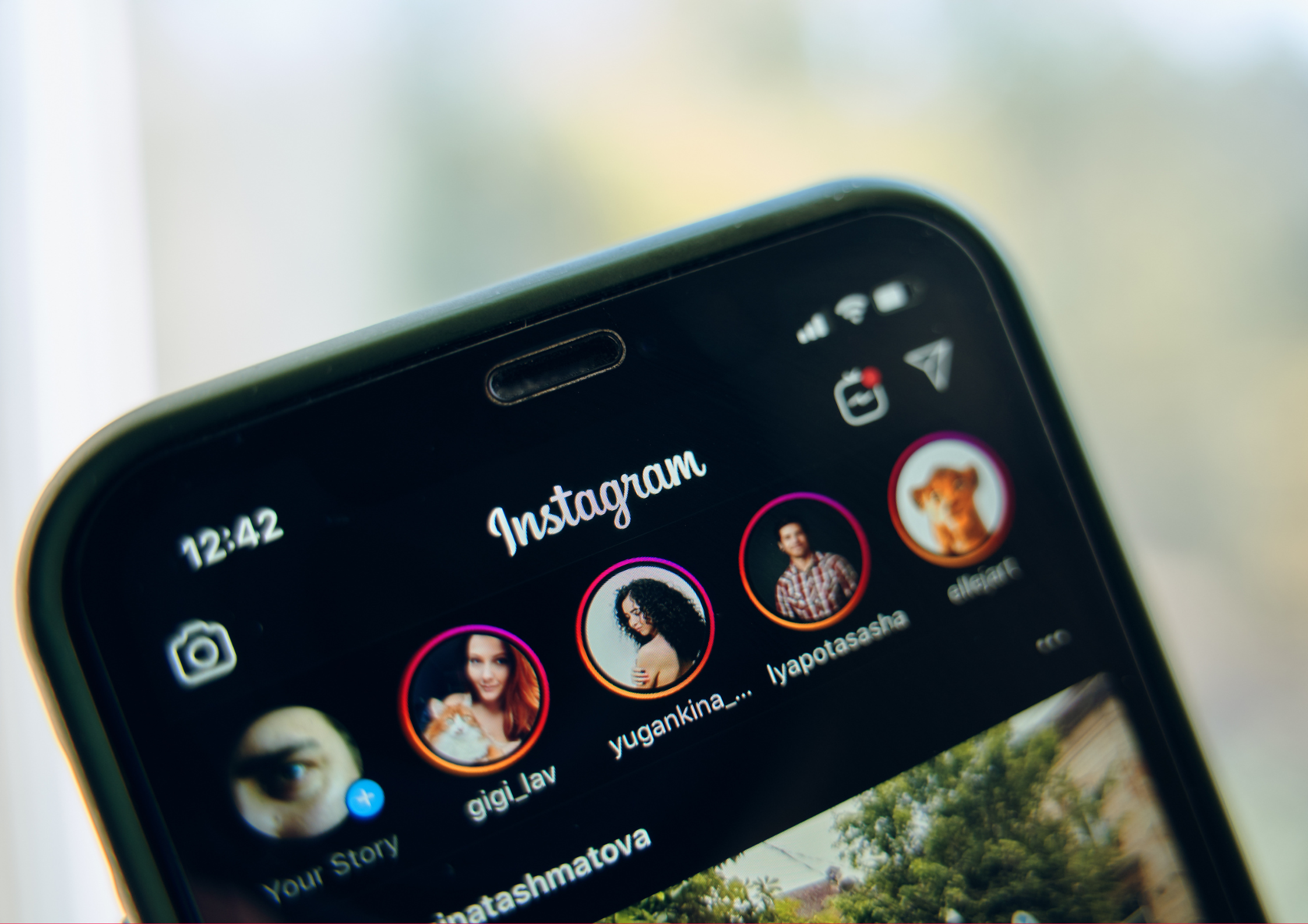How to Be Popular in Instagram (11 Secrets)